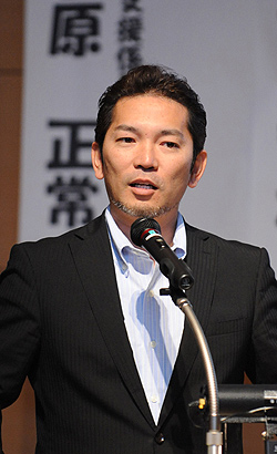 松本哲治